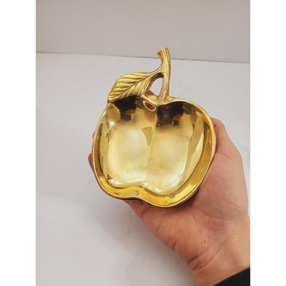 Vintage 1950s / BRASS SOAP DISH / Solid Brass Soap Holder Soap Dispenser Vintage - Picture 5 of 10